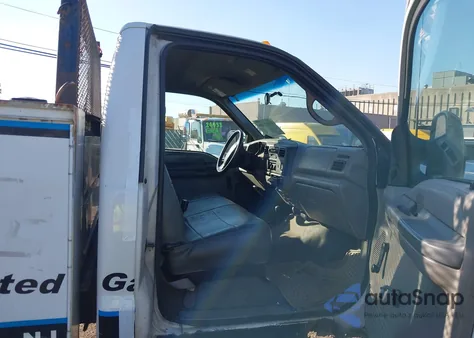 2000 Ford F-350 Lariat/Xl/Xlt из США, поврежденный, VIN 1FTSF31F0YED58418